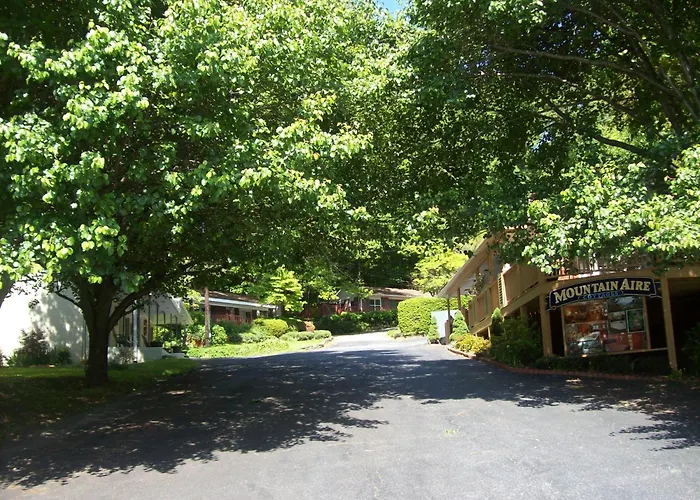 Mountain Aire Cottages & Inn