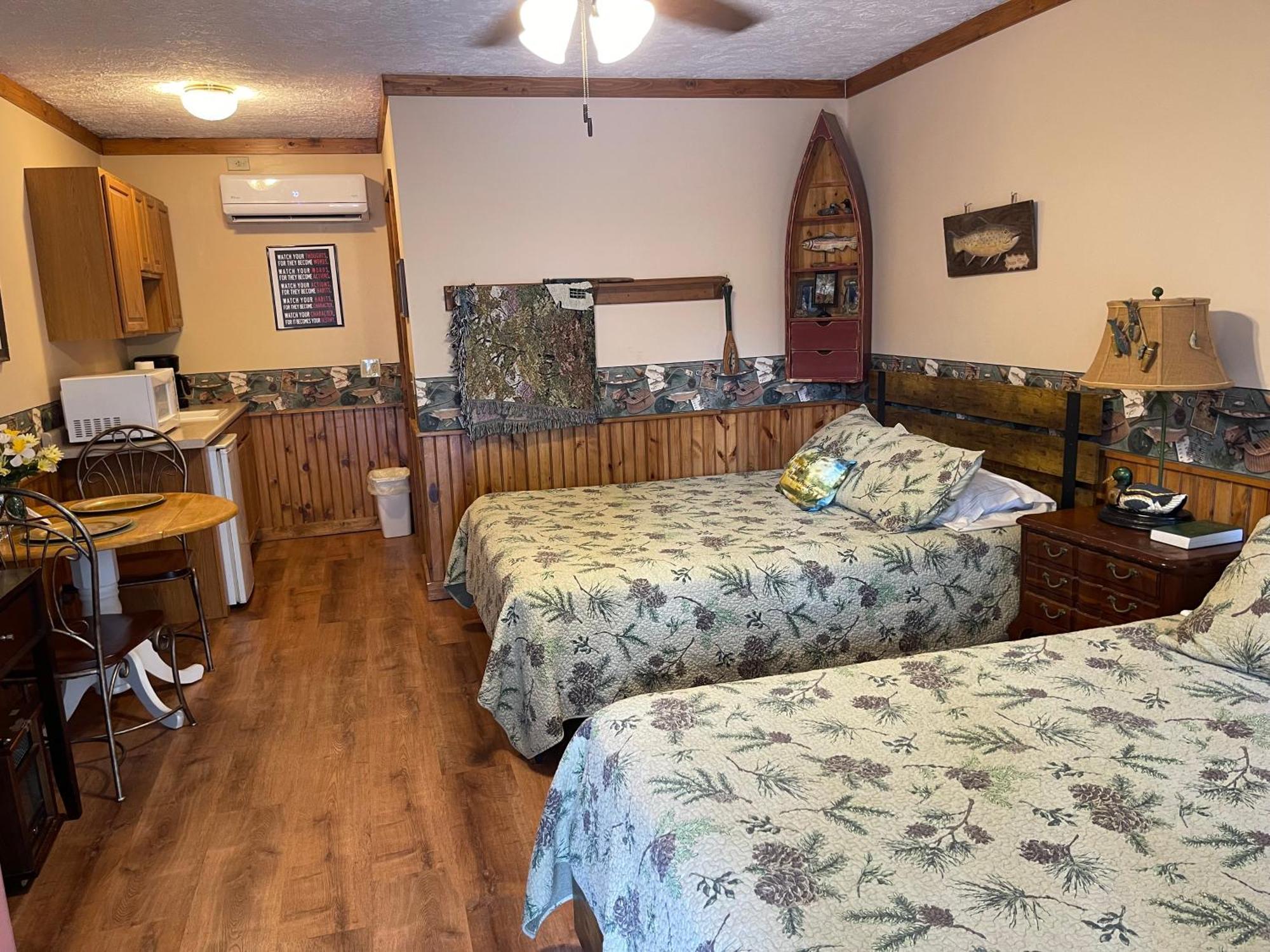 Mountain Aire & Inn 2*