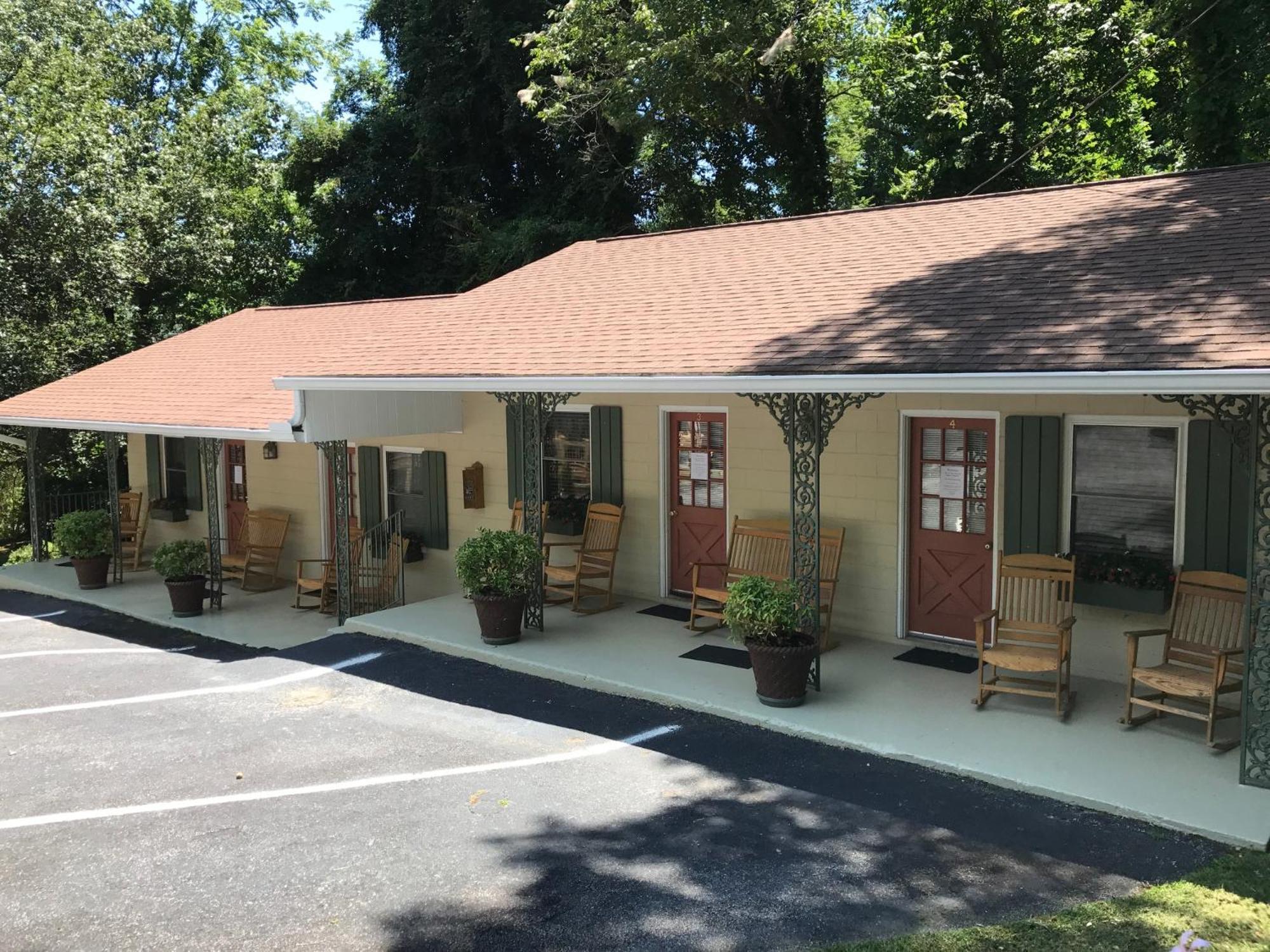 Mini-hôtel Mountain Aire Cottages&inn 2*