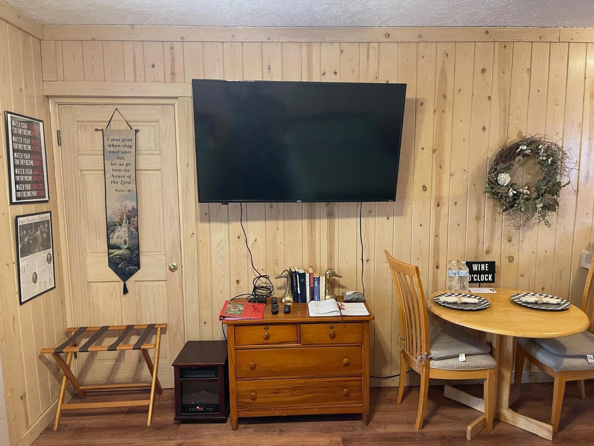 Inn Mountain Aire & Clayton